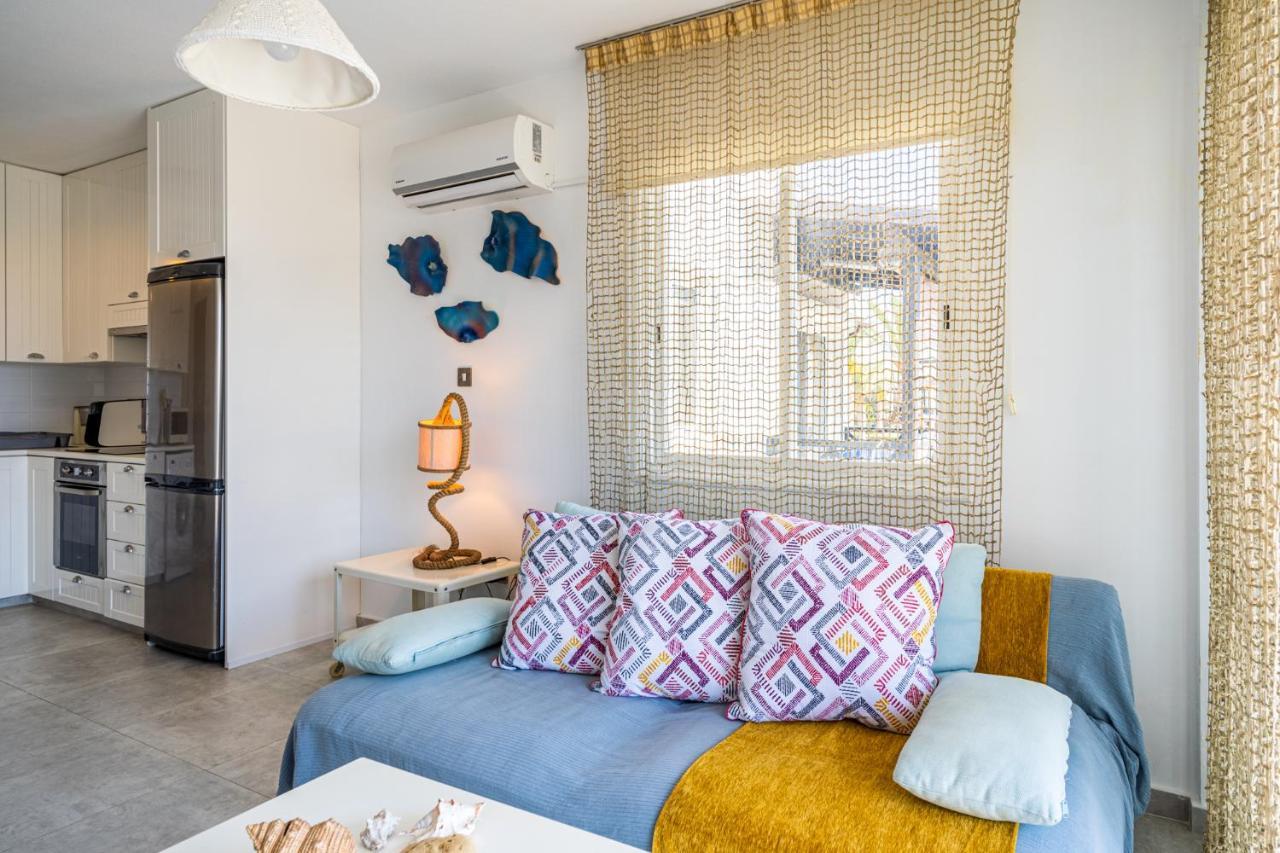 Seawaves 1- Bedroom Apartment Near Meneou Beach Lárnaka Kültér fotó
